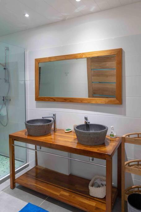 Blue Lagoon Appart En Residence Acces Plage เลอโกซิเยร์ ภายนอก รูปภาพ